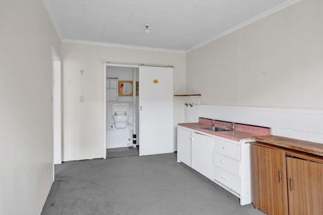 Photo of property in 19 Oranga Street, Marfell, New Plymouth, 4310