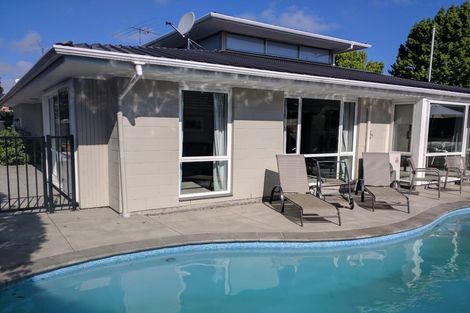 Photo of property in 9 Hanover Place, Ilam, Christchurch, 8041
