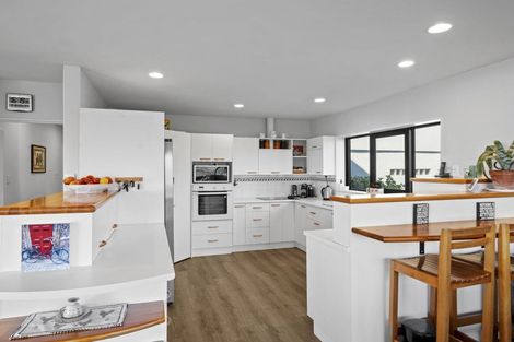 Photo of property in 18 Rockview Place, Mount Pleasant, Christchurch, 8081