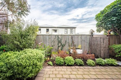 Photo of property in 5f Church Street, Akaroa, 7520