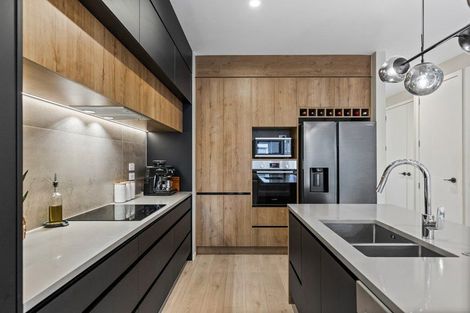 Photo of property in 48 Glidepath Road, Hobsonville, Auckland, 0616