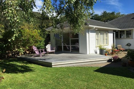 Photo of property in 153 Riverside Drive, Waiwhetu, Lower Hutt, 5010