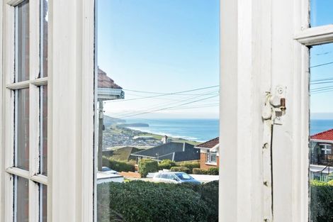 Photo of property in 98 Middleton Road, Kew, Dunedin, 9012