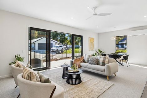 Photo of property in 14 Caroline Way, Abbotsford, 9018