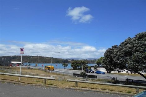 Photo of property in 380 Evans Bay Parade, Hataitai, Wellington, 6021