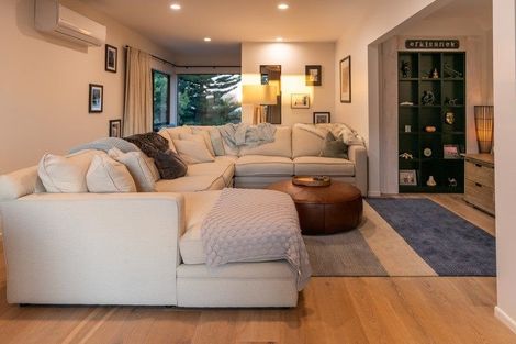 Photo of property in 9 Wharemauku Road, Raumati Beach, Paraparaumu, 5032