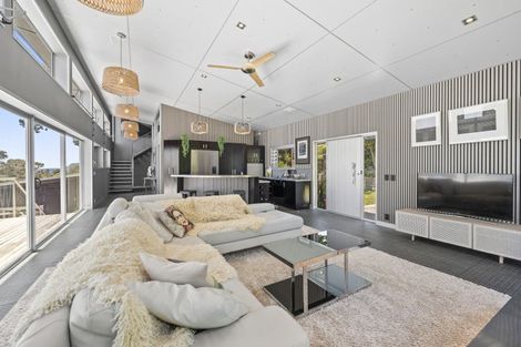 Photo of property in 1123 Cove Road, Langs Beach, Waipu, 0582