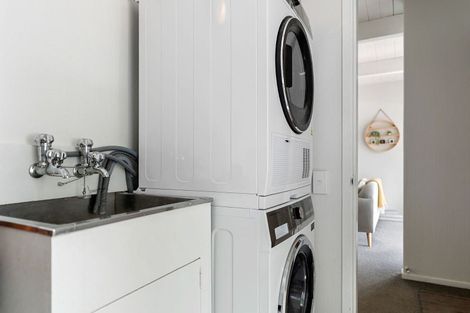 Photo of property in 115 Sunshine Avenue, Karori, Wellington, 6012