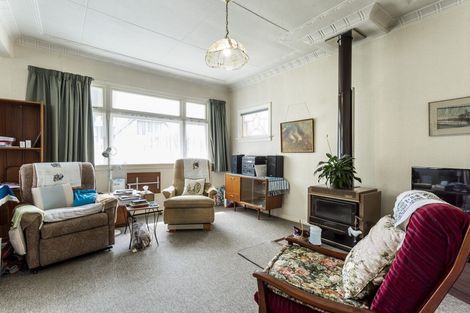 Photo of property in 392 Bay View Road, Saint Clair, Dunedin, 9012