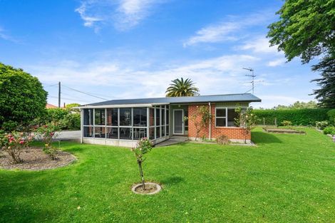 Photo of property in 38 Lincoln Road, Carterton, 5713