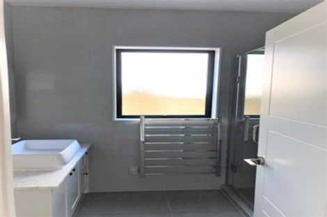 Photo of property in 20 Lisnoble Road, Flat Bush, Auckland, 2019