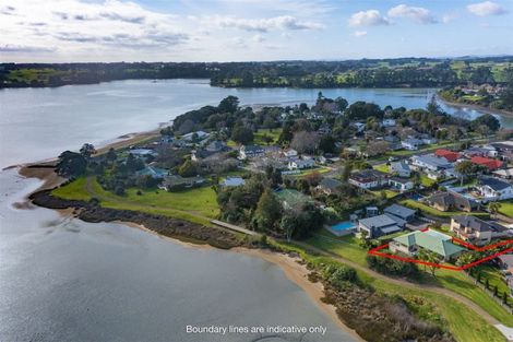 Photo of property in 114g Sandspit Road, Waiuku, 2123