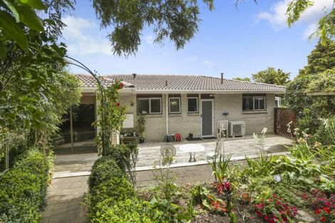 Photo of property in 9 Tiverton Crescent, Whalers Gate, New Plymouth, 4310