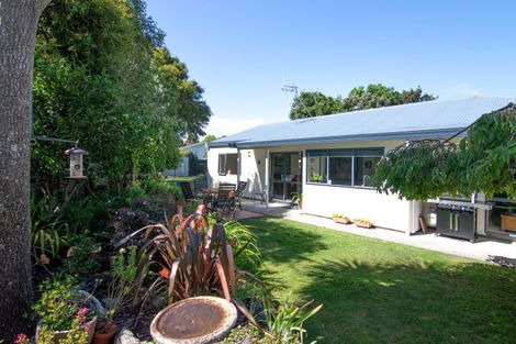 Photo of property in 7 Astrid Court, Awapuni, Palmerston North, 4412