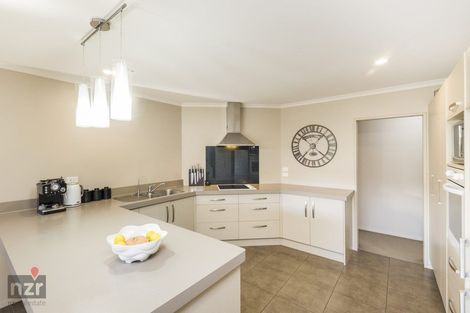 Photo of property in 95 Fraser Drive, Feilding, 4702