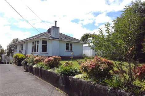 Photo of property in 1/10 Alma Street, Te Atatu South, Auckland, 0610