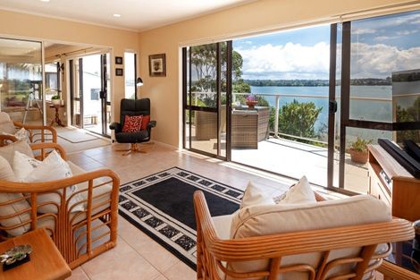 Photo of property in 8 Lilford Place, Half Moon Bay, Auckland, 2012
