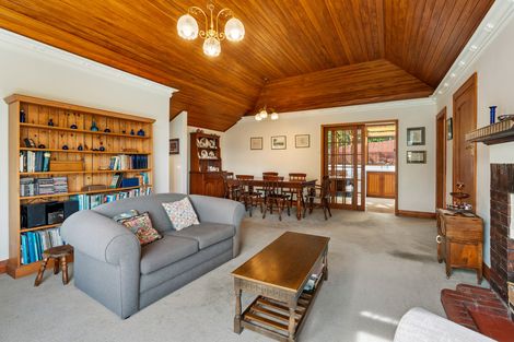 Photo of property in 11 Howard Street, Macandrew Bay, Dunedin, 9014