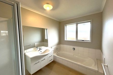 Photo of property in 17f Meeanee Road, Taradale, Napier, 4112
