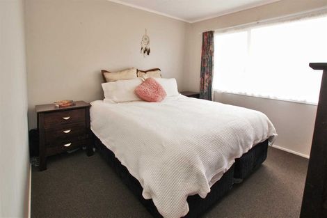 Photo of property in 16 Coventry Road, Melville, Hamilton, 3206