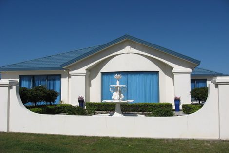 Photo of property in 34 College Drive, Paraparaumu, 5032