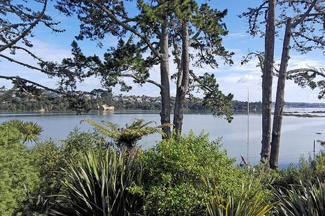 Photo of property in 9 Chapman Road, Te Atatu Peninsula, Auckland, 0610