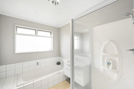 Photo of property in 20 Wisteria Place, Flagstaff, Hamilton, 3210