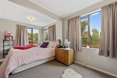 Photo of property in 36 Riverbank Street, Ebdentown, Upper Hutt, 5018