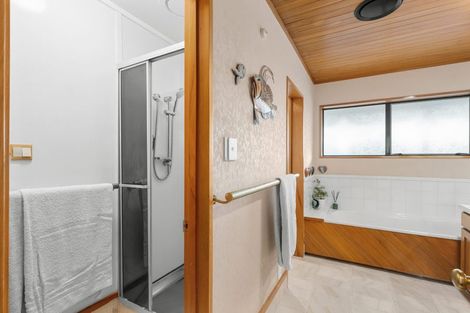 Photo of property in 9 Woodside Common, Westmorland, Christchurch, 8025