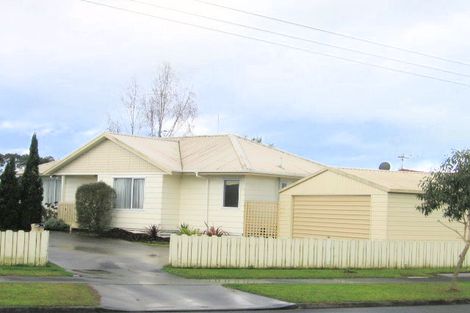 Photo of property in 12 Dixon Road, Fitzroy, Hamilton, 3206