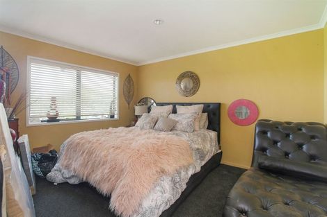 Photo of property in 27a Royal Doulton Drive, Pukekohe, 2677