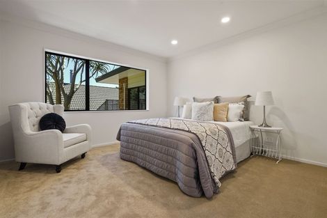 Photo of property in 44 Wairere Road, The Gardens, Auckland, 2105