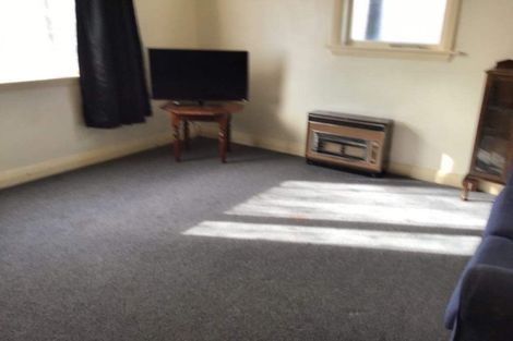 Photo of property in 378a Oxford Street, Levin, 5510