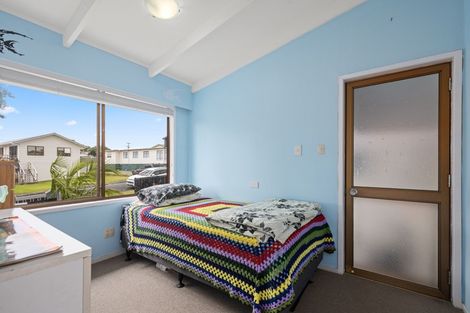 Photo of property in 3 Kauri Crescent, Snells Beach, 0920