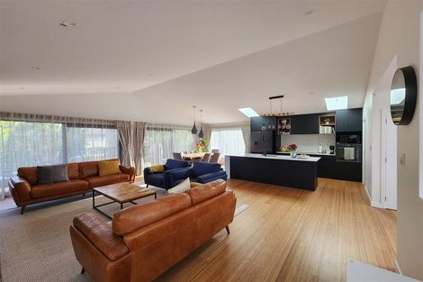 Photo of property in 278a Glenvar Road, Torbay, Auckland, 0630