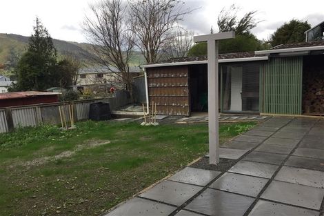 Photo of property in 7 Inglis Street, Havelock, 7100