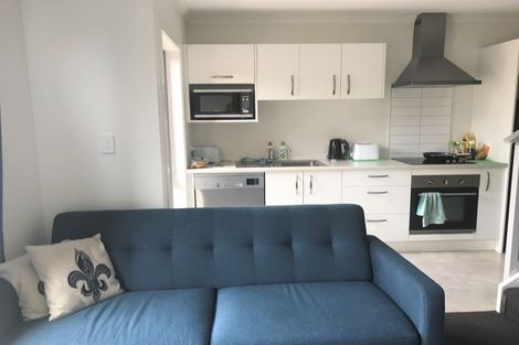 Photo of property in 2/113 Knighton Road, Hillcrest, Hamilton, 3216