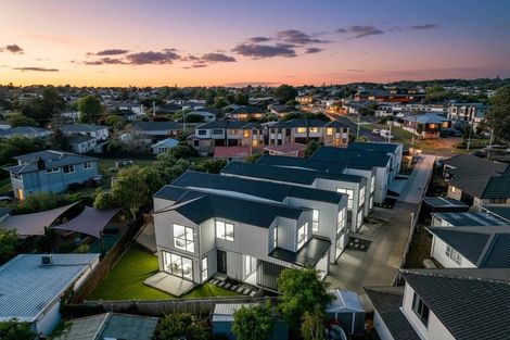Photo of property in 30c Tawa Crescent, Manurewa, Auckland, 2102