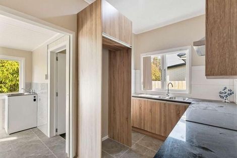 Photo of property in 79c Russell Road, Manurewa, Auckland, 2102