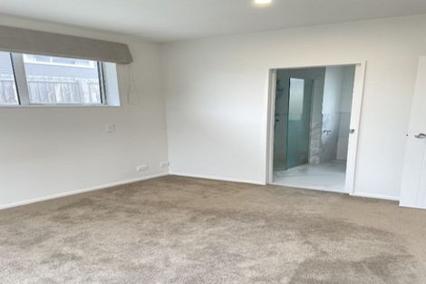 Photo of property in 53a Rodney Street, Howick, Auckland, 2014