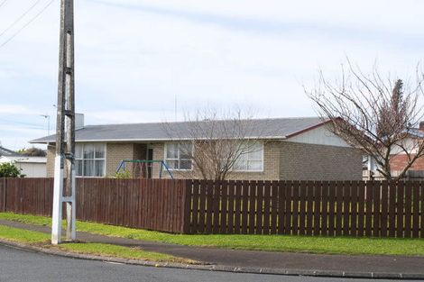 Photo of property in 17 Steven Street, Mangere East, Auckland, 2024