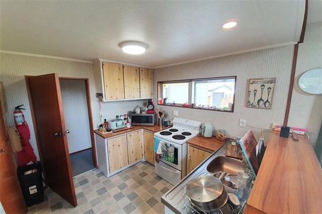 Photo of property in 1 Willowstream Grove, Cloverlea, Palmerston North, 4412