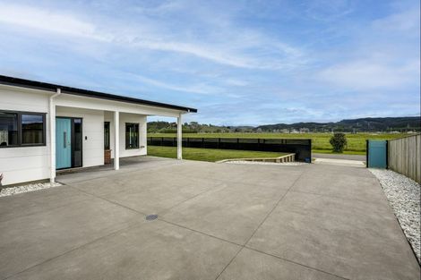 Photo of property in 29 Pohutukawa Drive, Eskdale, Napier, 4182