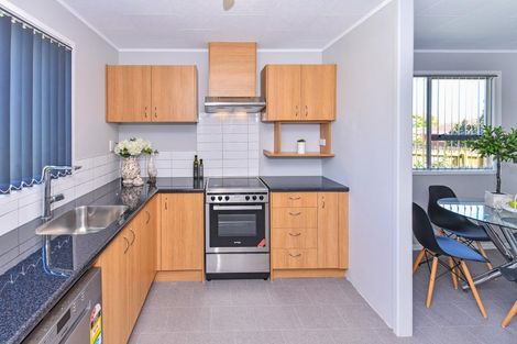 Photo of property in 18 Narada Place, Papatoetoe, Auckland, 2025