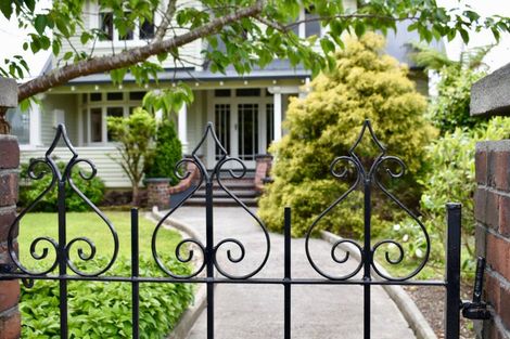 Photo of property in 65 Russell Street, Westport, 7825