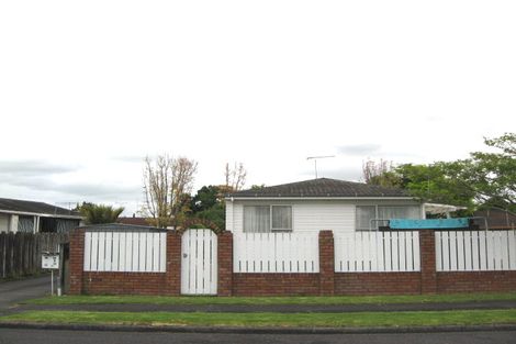 Photo of property in 1/24 Waimana Road, Conifer Grove, Takanini, 2112