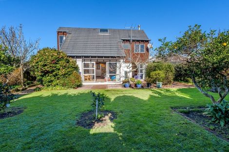 Photo of property in 1/23 Eastern Beach Road, Eastern Beach, Auckland, 2012