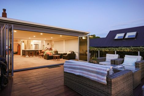 Photo of property in 712 Highgate, Maori Hill, Dunedin, 9010