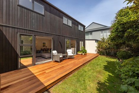 Photo of property in 72 Merivale Lane, Merivale, Christchurch, 8014