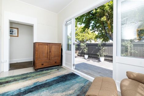 Photo of property in 15 Shamrock Street, Napier South, Napier, 4110
